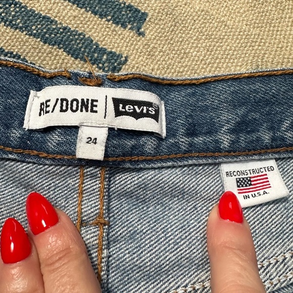 Re/Done Vintage Levi’s 501 destroyed knee raw hem jeans classic wash holes raw - Picture 7 of 17